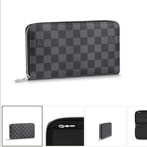 SOLD Louis Vuitton Damier Graphite Zippy Organizer